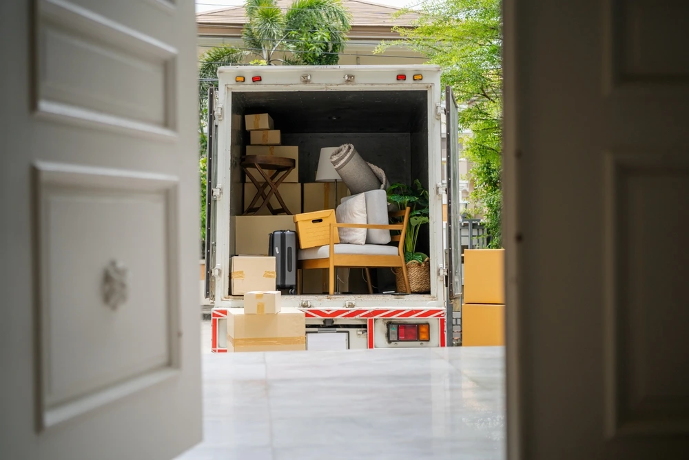 professional movers in Dubai Silicon Oasis